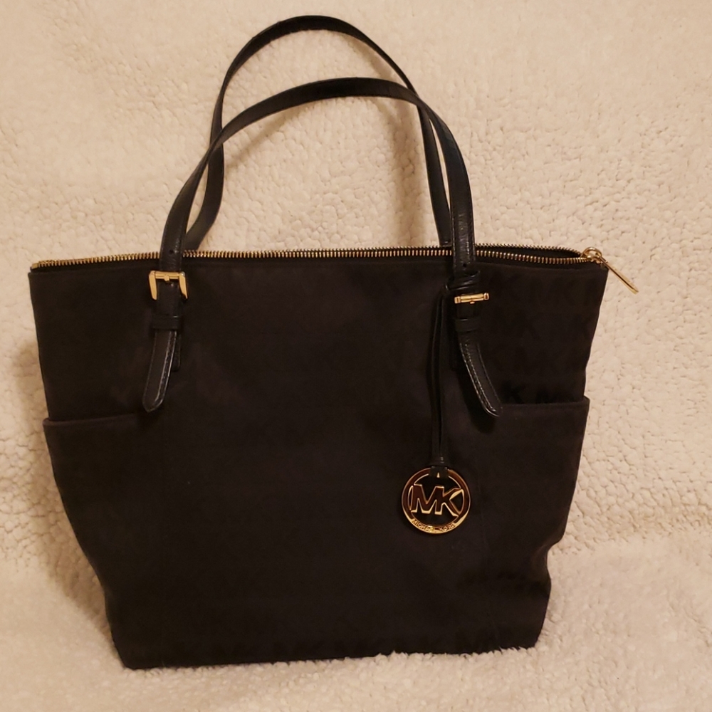 Michael Kors Black Shopper's Tote